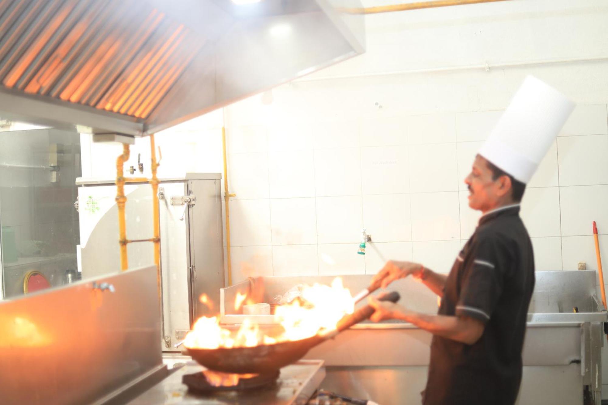 K And K Country Resort Minuwangoda Buitenkant foto