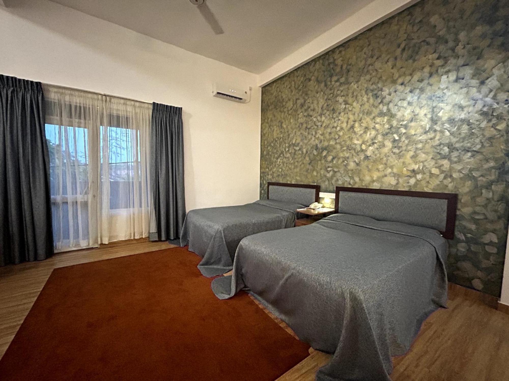 K And K Country Resort Minuwangoda Buitenkant foto