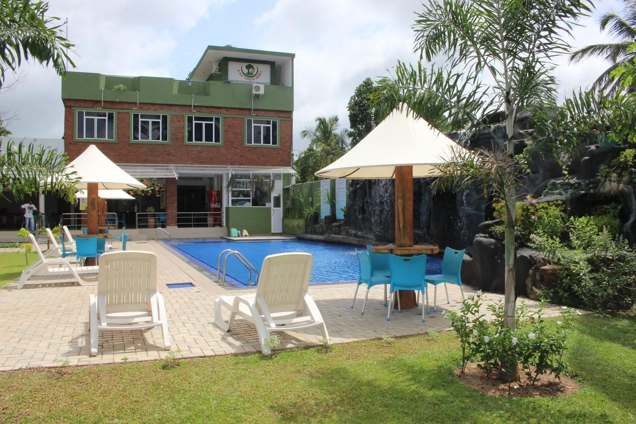 K And K Country Resort Minuwangoda Buitenkant foto