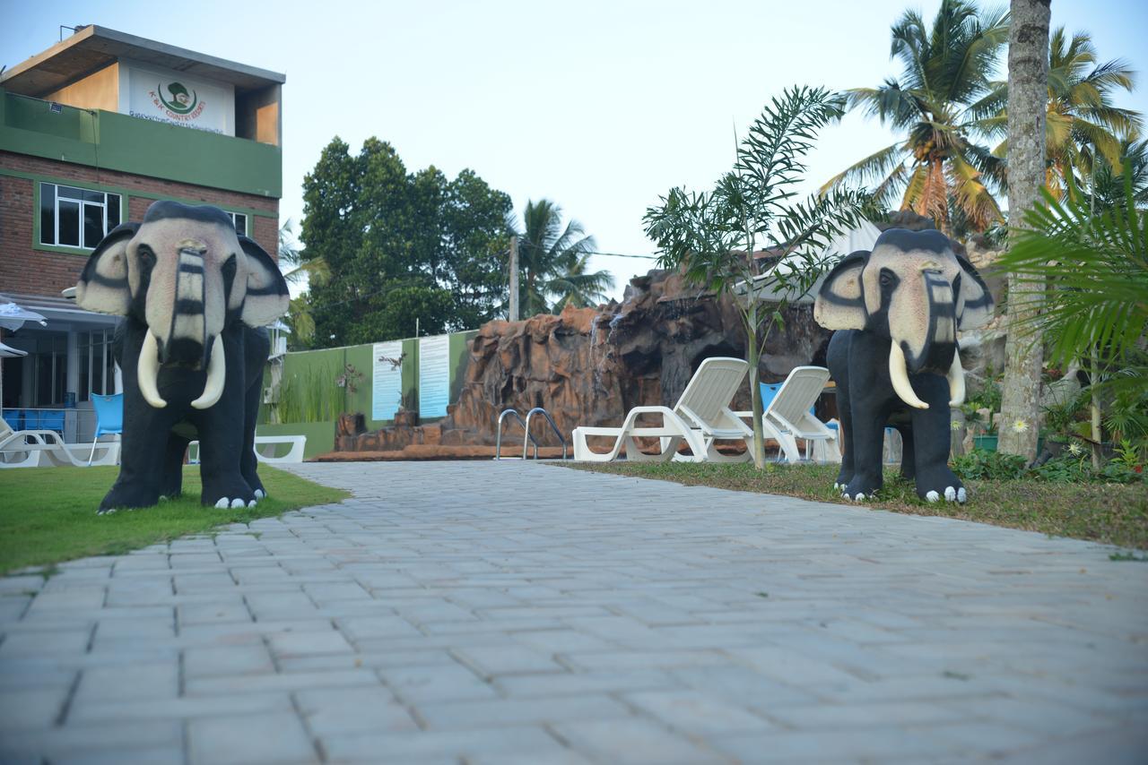 K And K Country Resort Minuwangoda Buitenkant foto