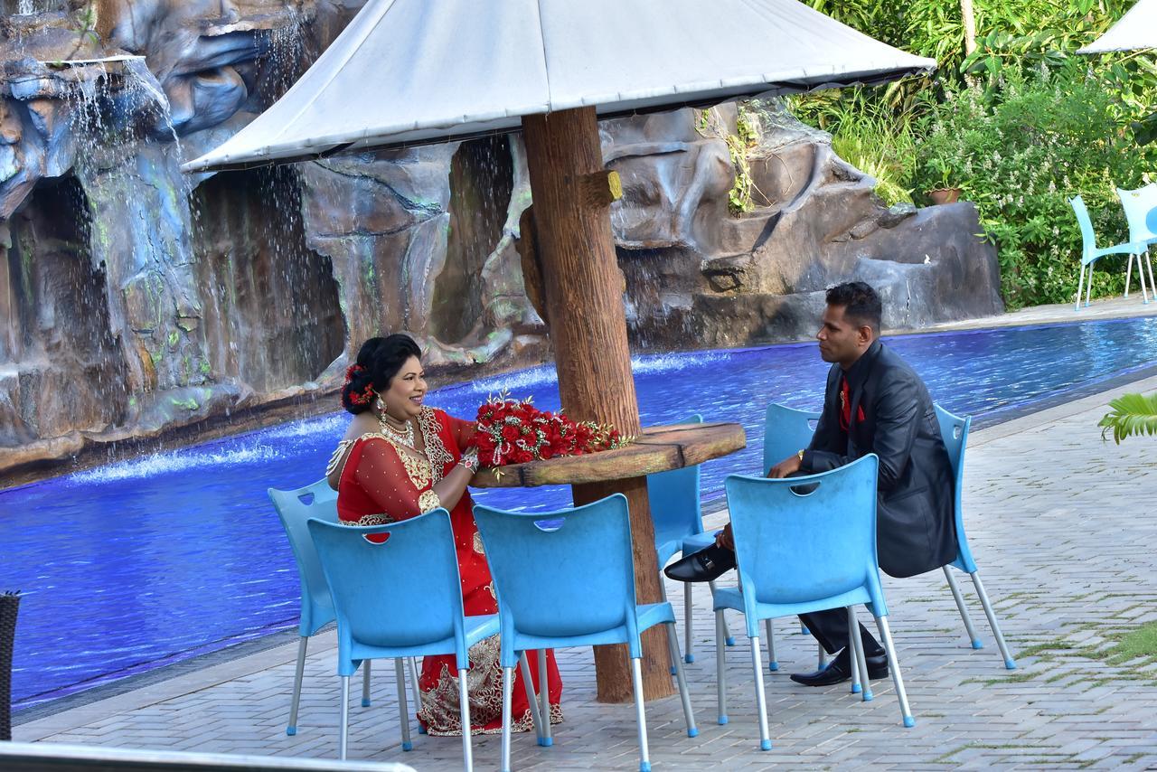 K And K Country Resort Minuwangoda Buitenkant foto