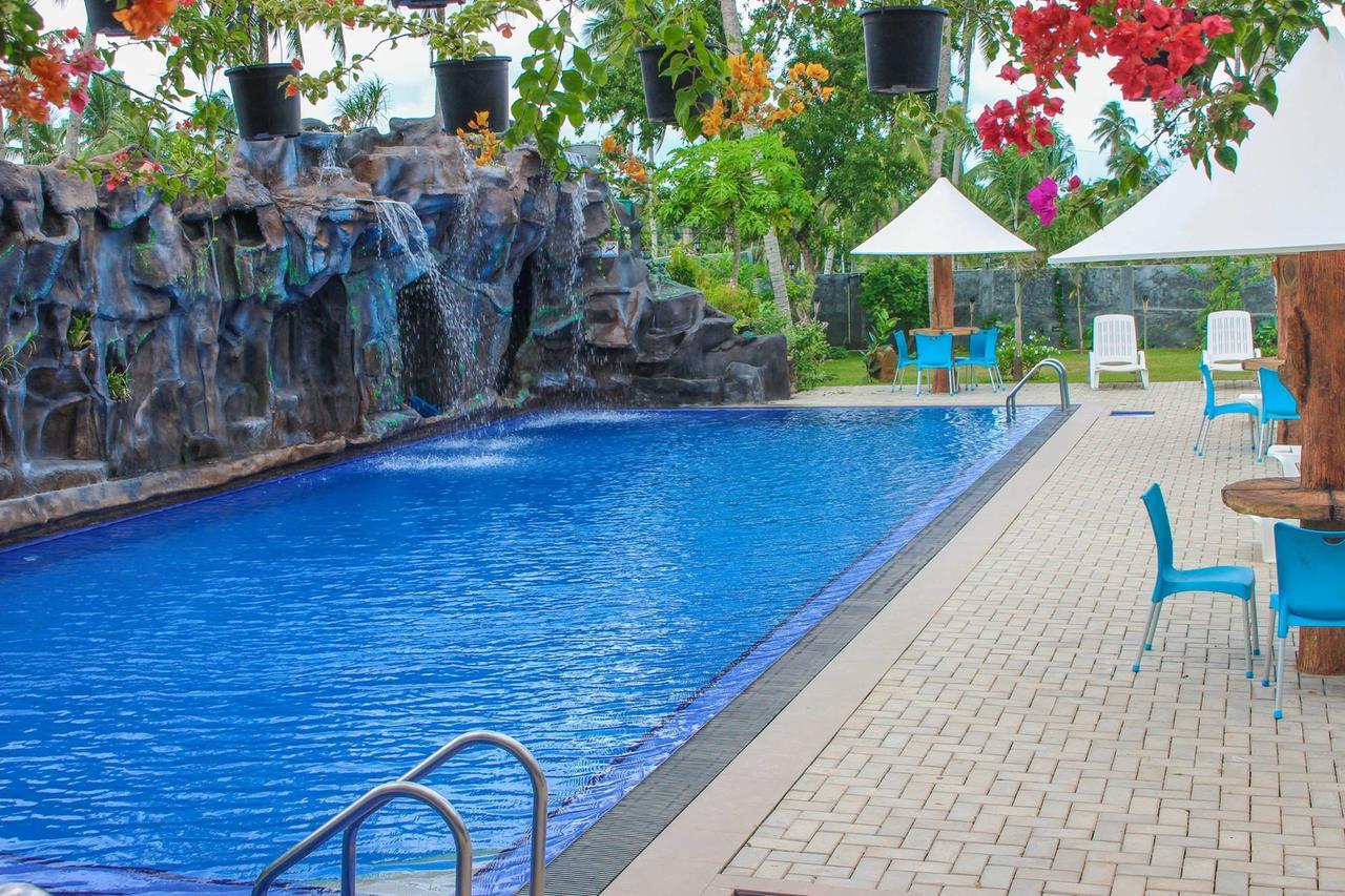K And K Country Resort Minuwangoda Buitenkant foto
